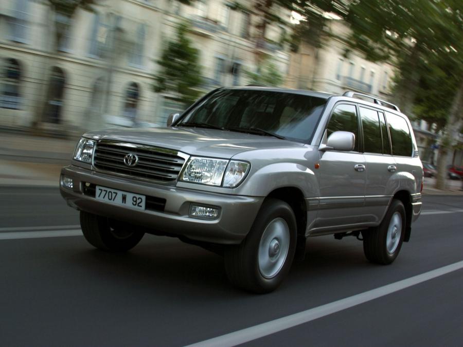  Toyota Land Cruiser 100 VX (J100-101) 1998 года  (фото 23 из 58)
